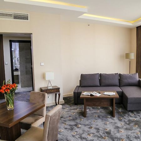 The Town Hotel Doha Dış mekan fotoğraf