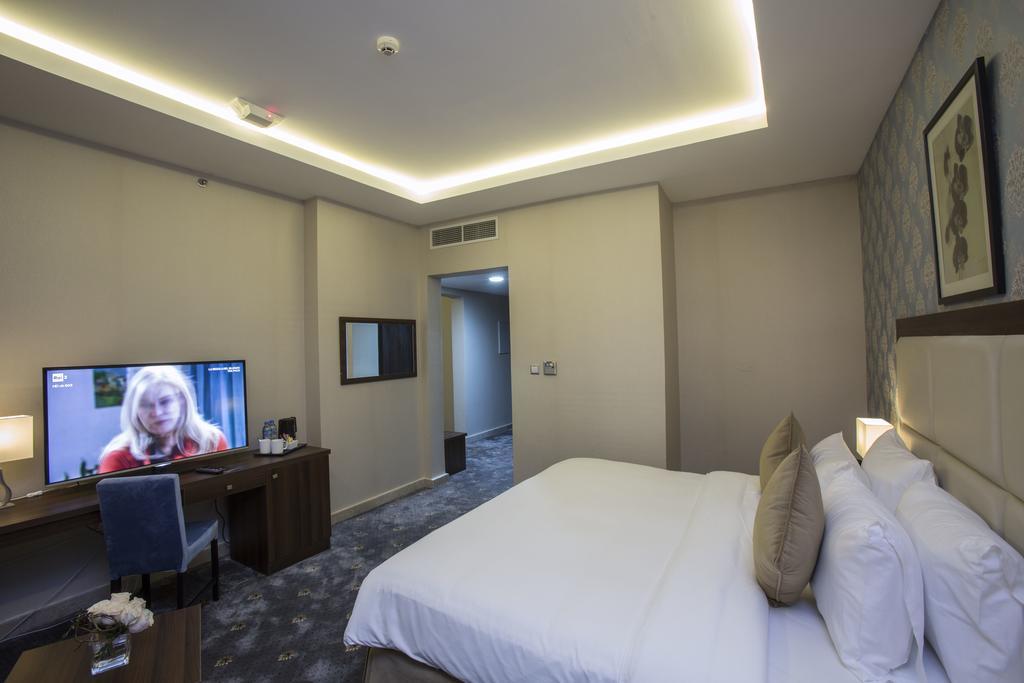 The Town Hotel Doha Dış mekan fotoğraf