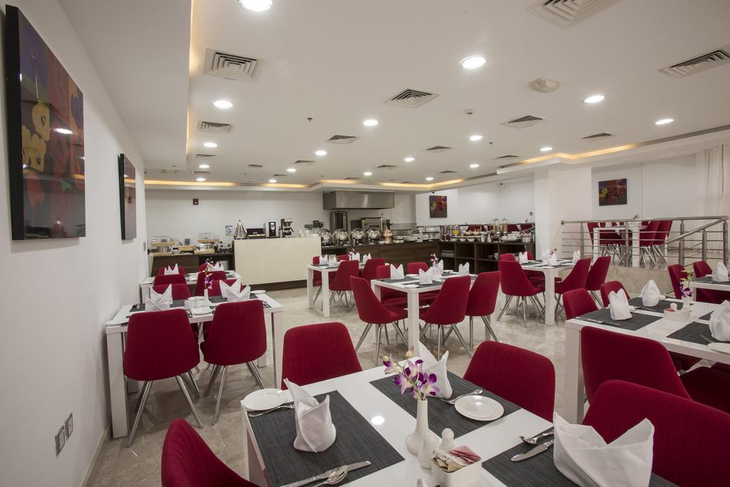 The Town Hotel Doha Dış mekan fotoğraf